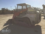 Side of used Track Loader,Used Track Loader,Used Takeuchi in yard,Front of used Track Loader